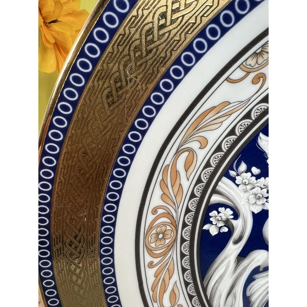 Fine Italian Design China plate, angels gold and blue design, so elegant plate! - Picture 13 of 13